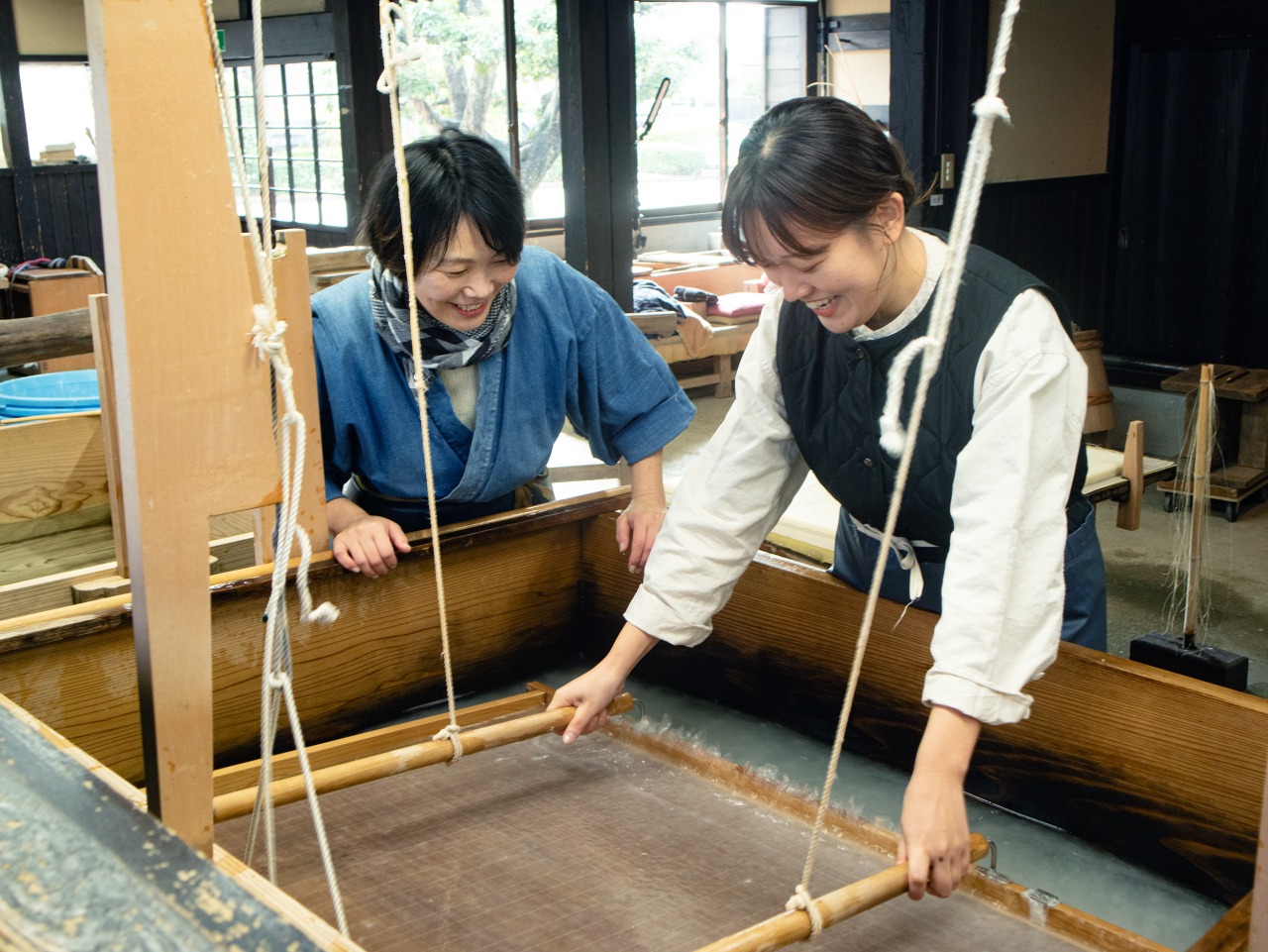 越前和紙の里　卯立の工芸館