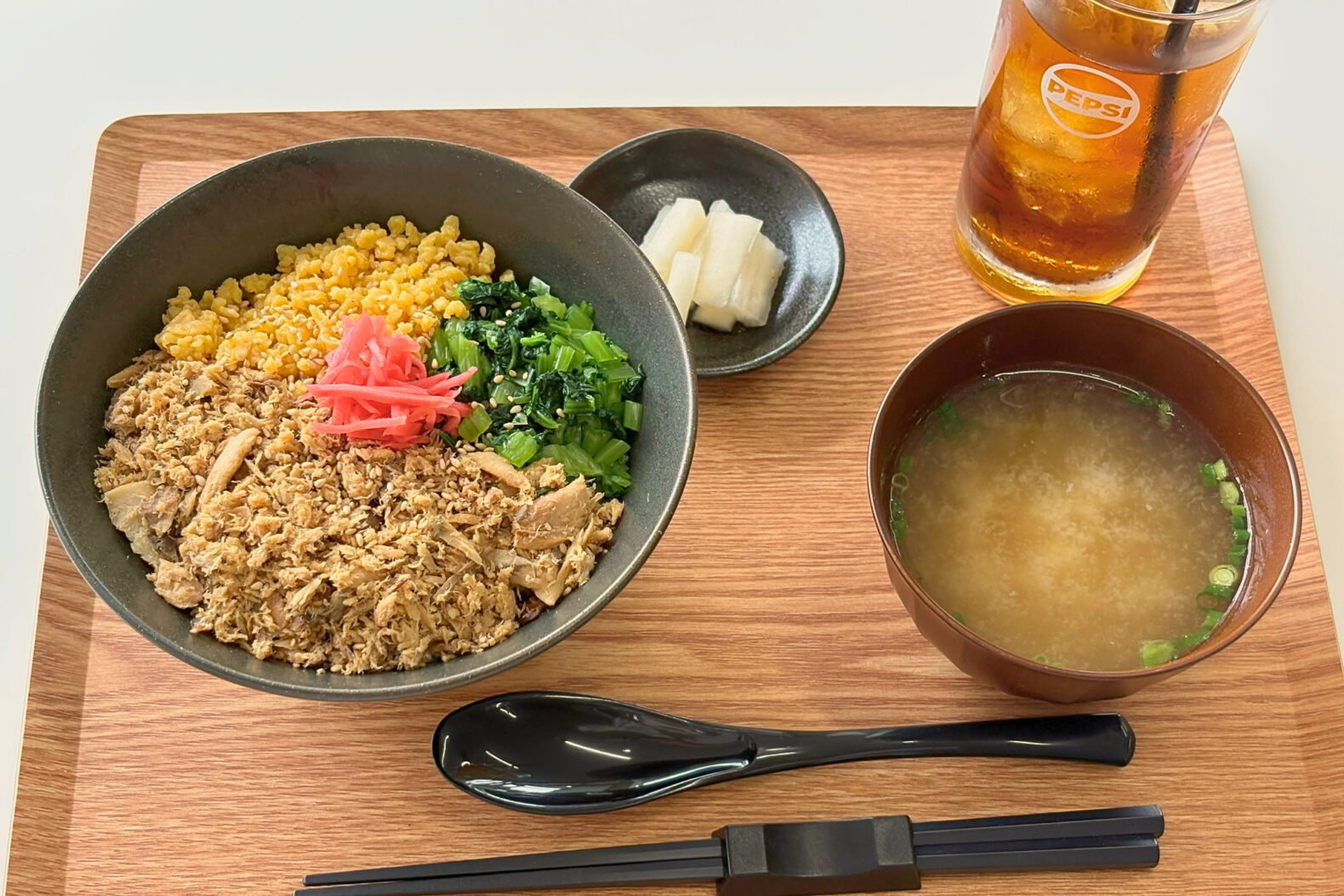 まちの食堂 みどごはん